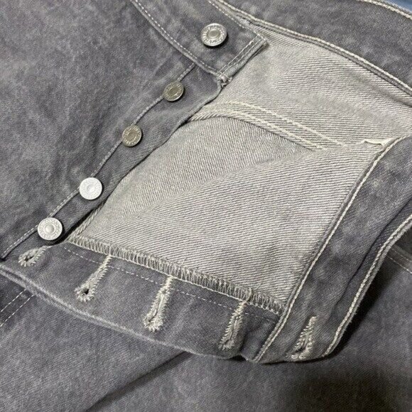 Levi’s straight legs mens  Jean  Gray size 48X32 vintage button fly - Picture 6 of 9